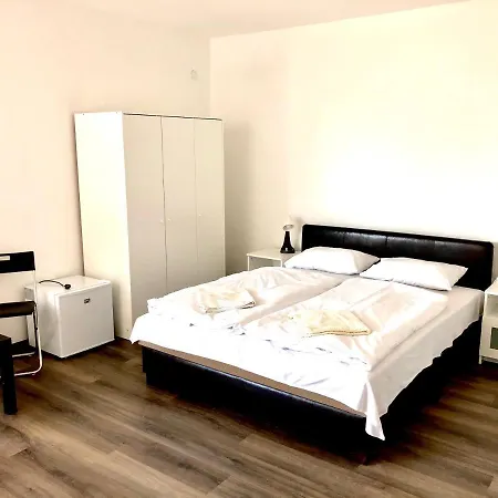 Bea Panzio Bed & Breakfast *