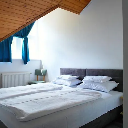 Bea Panzio Bed & Breakfast