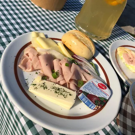 Bea Panzio Bed & Breakfast Zamardi